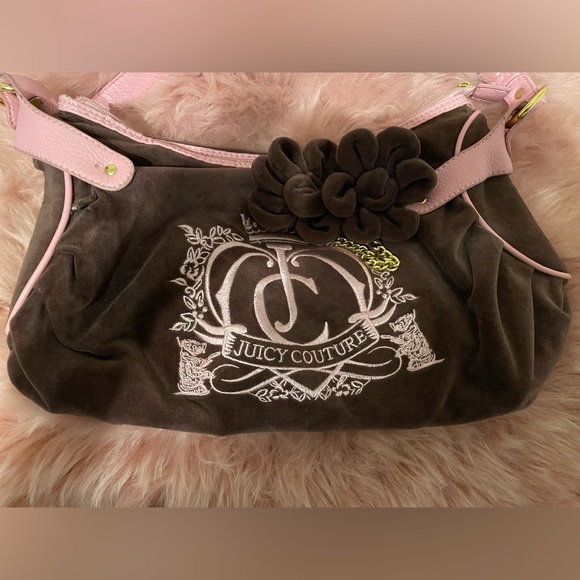 Juicy Couture - Picture 3 of 7